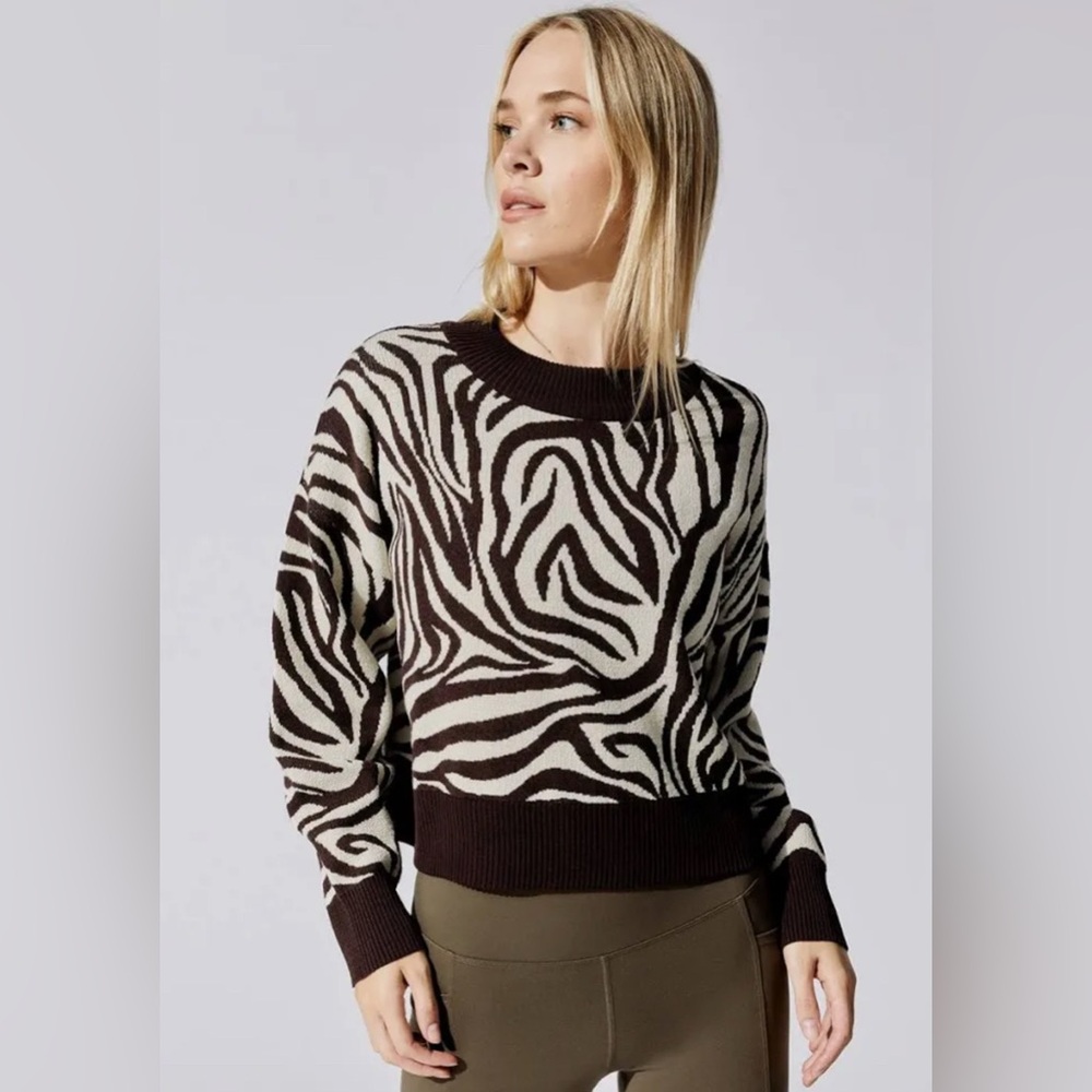 Carbon38 NWT $128 Zebra Print Crewneck Knit Sweater Brown & Cream S P2P 21-23” - Picture 2 of 12